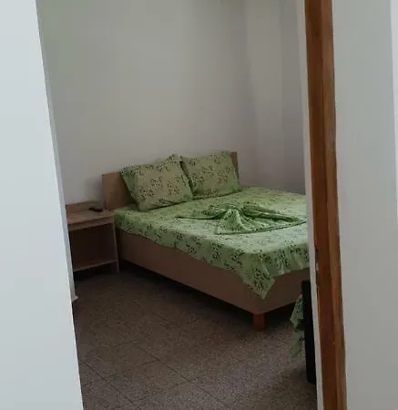 Privatunterkunft Alexandra *