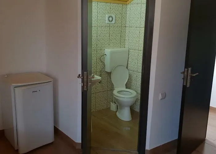 Alexandra Проживание в семье Эфорие Норд